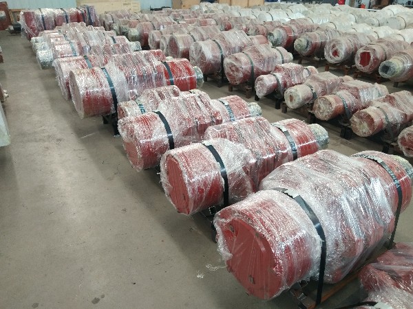 整体式与分体式<i style='color:red'>矿业链轮组件</i>的同与不同-河南双志
